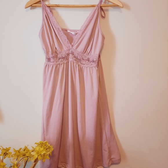 La Vie en Rose babydoll pink skip dress with lace - Picture 6 of 7